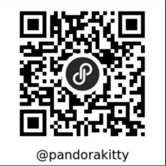 NEW Disney Winnie the Pooh Earrings Hand Crafted Charm Jewelry - Picture 6 of 7